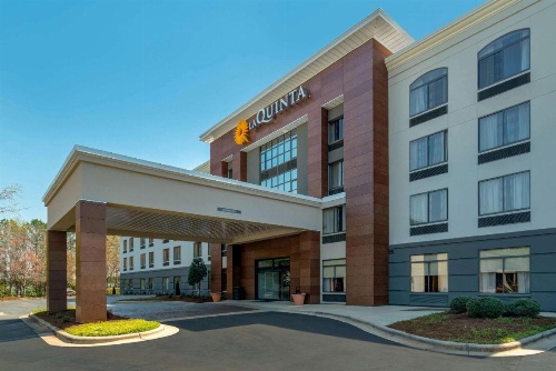 La Quinta by Wyndham Raleigh Downtown North image 34
